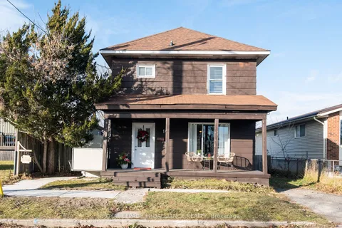 16 Charlotte St, Quinte West, ON K8V 2B9