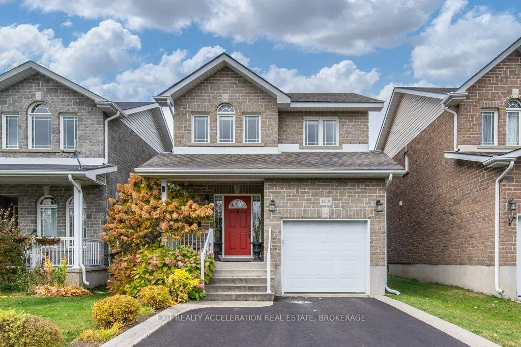 1209 Pixley Pl, Kingston, ON K7M 0A1