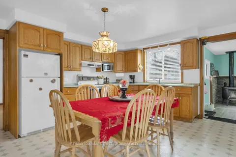4601 Highway 37, Centre Hastings, ON K0K 3H0