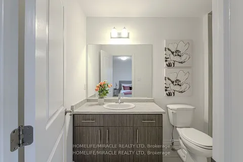 27 Mclaren Ave, Brantford, ON N3T 5L5