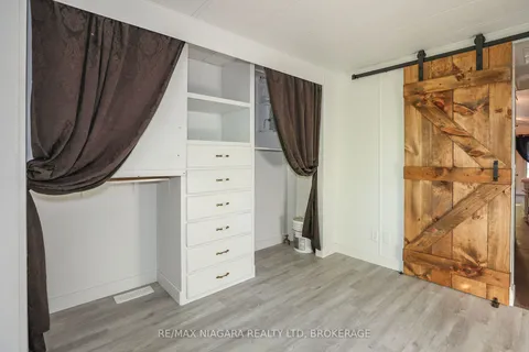 8845 LUNDY`S Lane, Niagara Falls, ON L2H 1H5