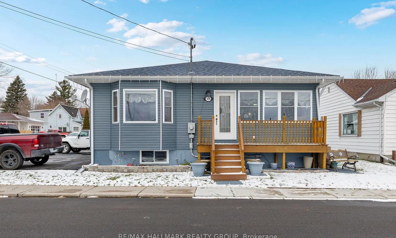 3076 John St, Edwardsburgh/Cardinal, ON K0E 1E0