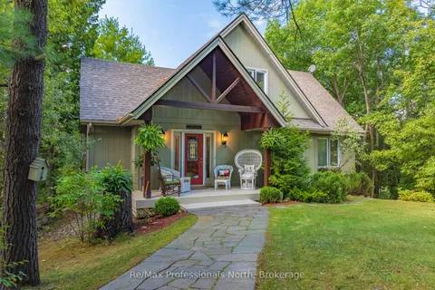1005 Laidlaw Avenue, Gravenhurst, ON L0K 2B0