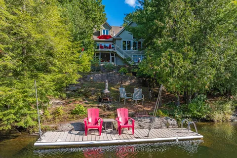 1005 Laidlaw Avenue, Gravenhurst, ON L0K 2B0