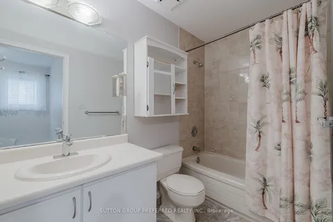 40 Seres Dr, Tillsonburg, ON N4G 5G1