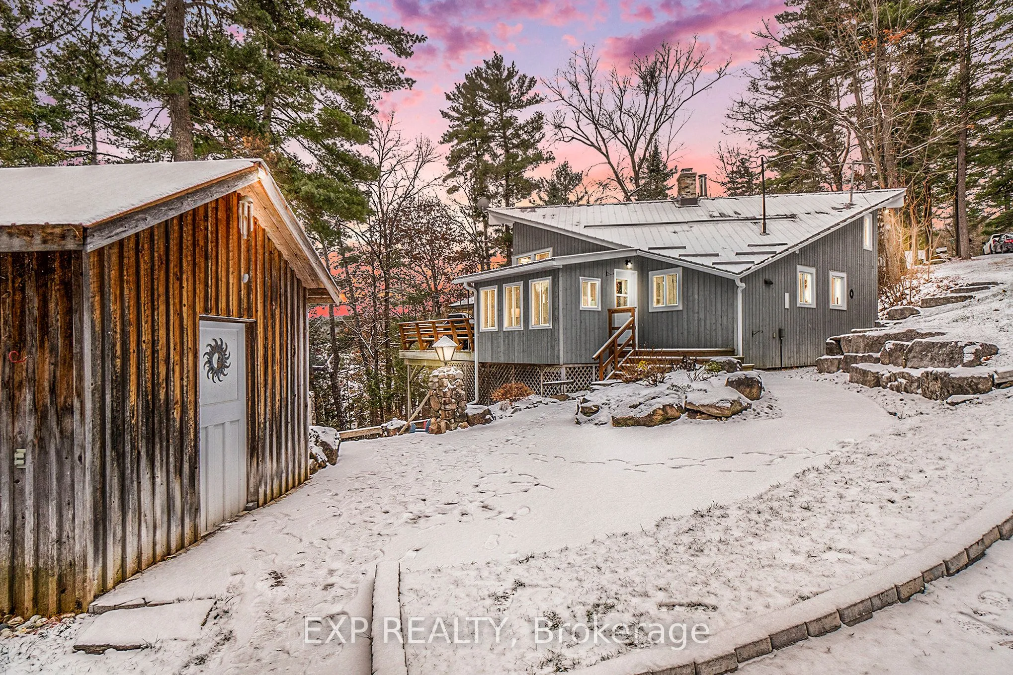 4 Stackwall Lane, Greater Madawaska, ON K0H 1H0