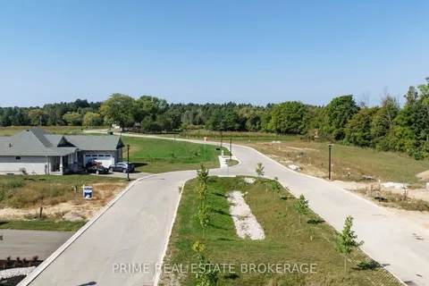 64 Deer Ridge Lane, Bluewater, ON N0M 1G0