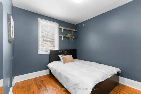 205 Adelaide St, Kingston, ON K7K 1Y6