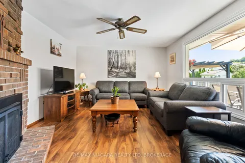 40 Gaspare Drive, Port Colborne, ON L3K 2V2