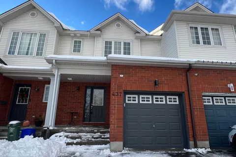 437 Brigitta St, Kanata, ON K2S 0J6