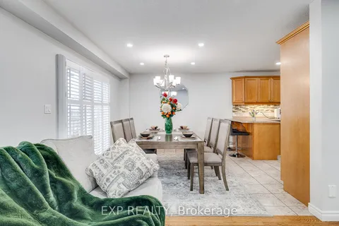 645 Interlaken Dr, Waterloo, ON N2T 2Y5