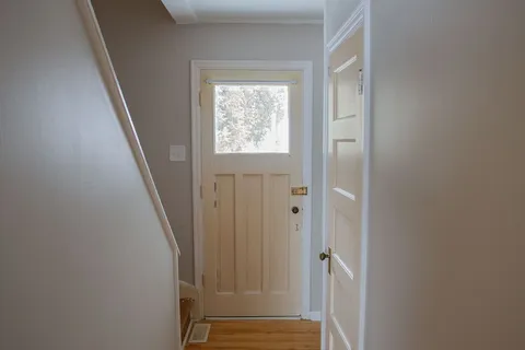 124 Third Ave, Arnprior, ON K7S 1Y8