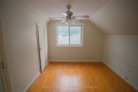 124 Third Ave, Arnprior, ON K7S 1Y8