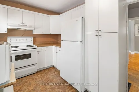 58 Bisley Cres, Brockville, ON K6V 2T8