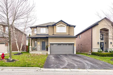 23 Blackburn Lane, Hamilton, ON L0R 1W0