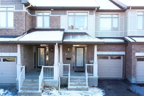 147 Hawkshaw Cres, Barrhaven, ON K2J 0J6
