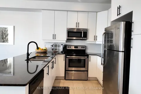 147 Hawkshaw Cres, Barrhaven, ON K2J 0J6