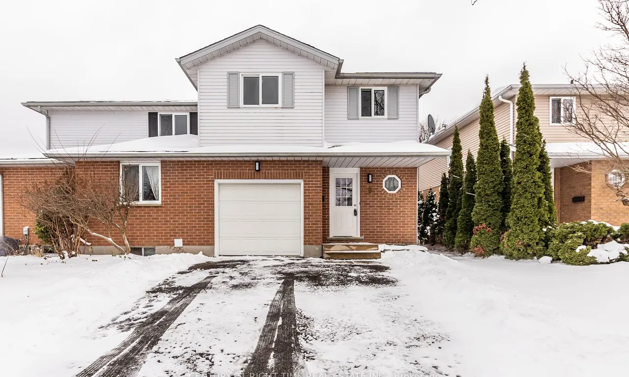 8 Tamvale Cres, Kitchener, ON N2E 3K8