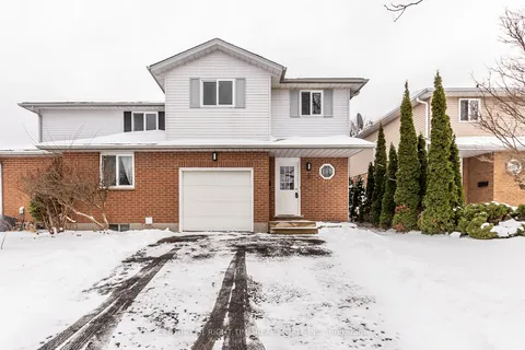 8 Tamvale Cres, Kitchener, ON N2E 3K8