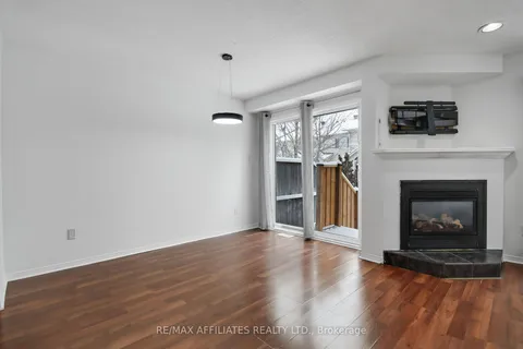 1343 Halton Terr, Kanata, ON K2K 3J2
