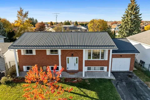 56 Harbour St, Brighton, ON K0K 1H0