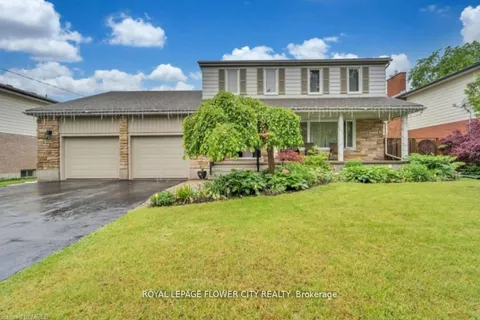 12 Hope Cres, Belleville, ON K8P 4S2