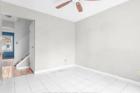 17 Maplestone Ave, Sarnia, ON N7S 4X1