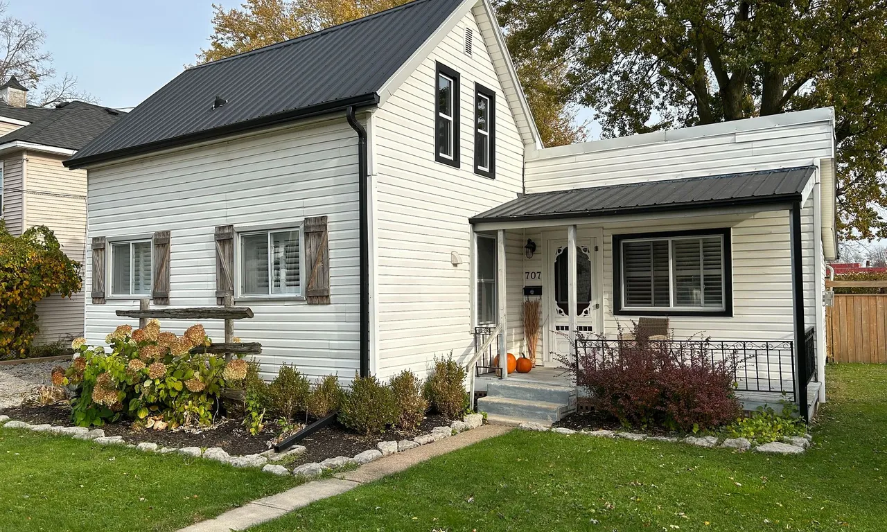 707 Tamarac St, Haldimand, ON N1A 2E3