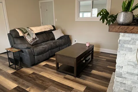 707 Tamarac St, Haldimand, ON N1A 2E3