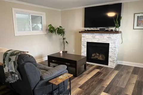 707 Tamarac St, Haldimand, ON N1A 2E3