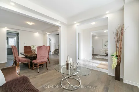 29 Cuesta Hts, Hamilton, ON L8J 0M3