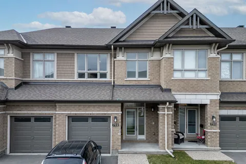 762 Cairn Cres, Orleans - Convent Glen and Area, ON K1W 0P4