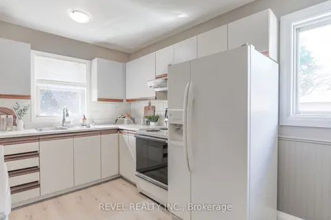 18 Denniston St, Kawartha Lakes, ON K9V 5M5