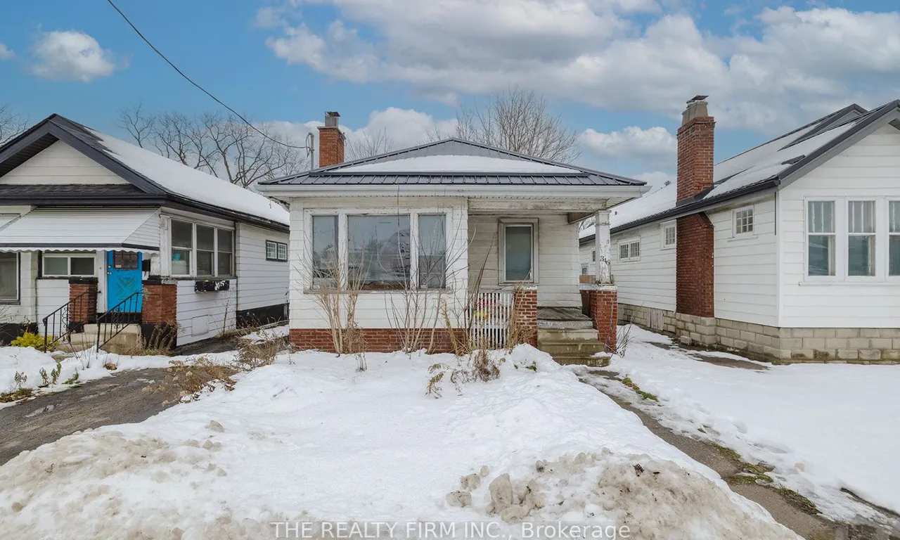 346 Wharncliffe Rd, London, ON N6J 2L8