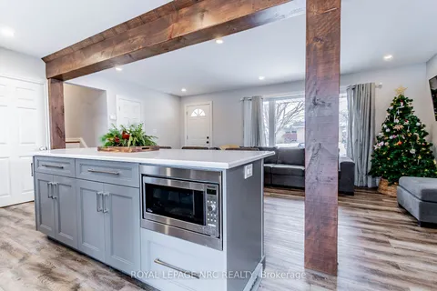 20 First Ave, Port Colborne, ON L3K 5N4