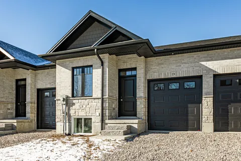 19 JOHN POUND Road, Tillsonburg, ON N4G 5X3