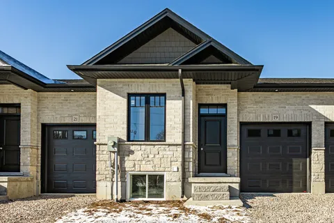 19 JOHN POUND Road, Tillsonburg, ON N4G 5X3
