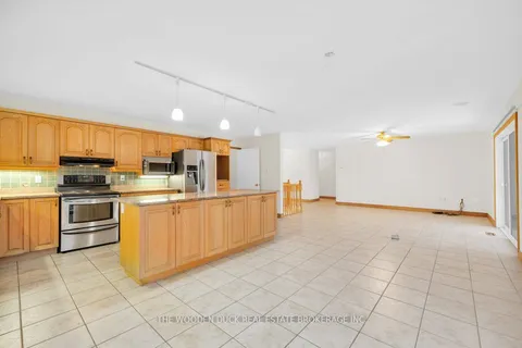 996B Slab St, Madoc, ON K0K 2K0