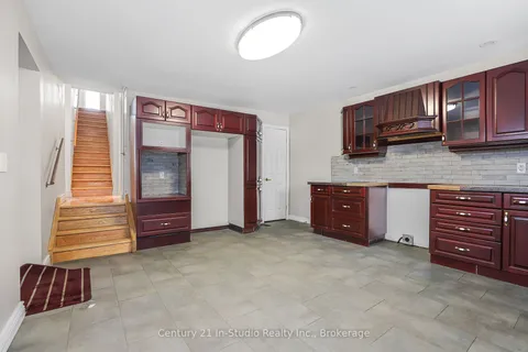 668 Garafraxa St, West Grey, ON N0G 1R0