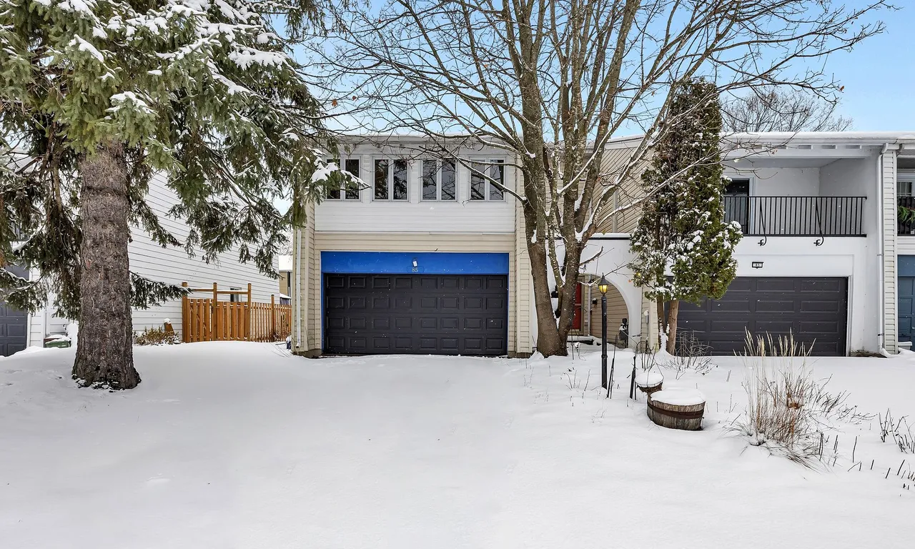 85 Grady Cres, South of Baseline to Knoxdale, ON K2H 5S2