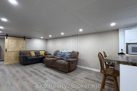 610 13 Street, Hanover, ON N4N 1Y8