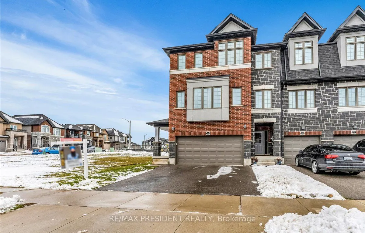 140 Ian Ormston Dr, Kitchener, ON N2P 0K3