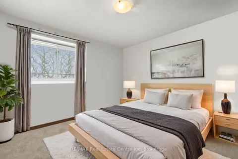 71 Keats Cres, Guelph, ON N1G 3C9