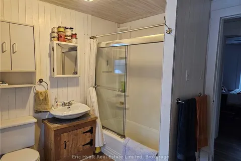 860 MAIN St, Callander, ON P0H 1H0