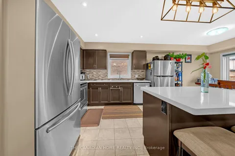 6031 KATE Ave, Niagara Falls, ON L2H 0M9