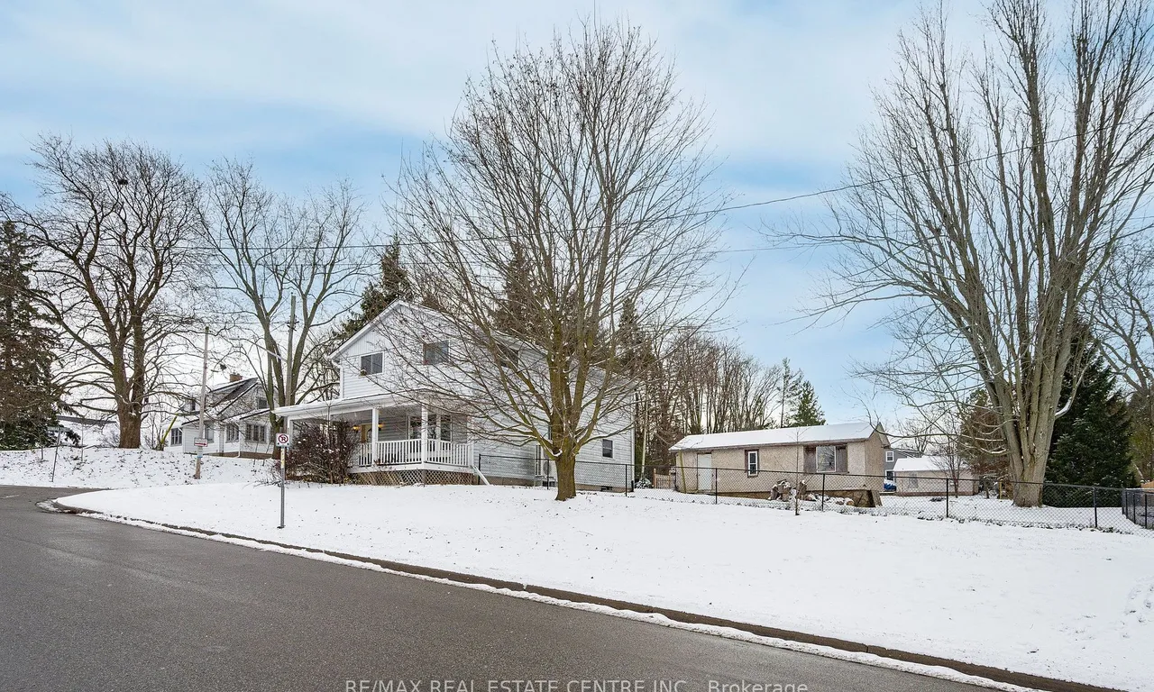 11 Princess St, Brant, ON L4B 1J8