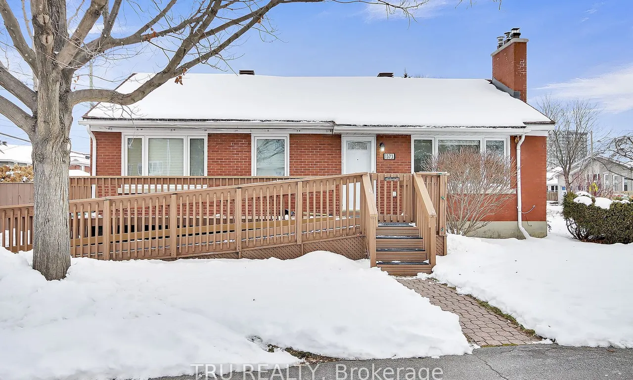 1373 Laperriere Ave, Carlington - Central Park, ON K1Z 7S4