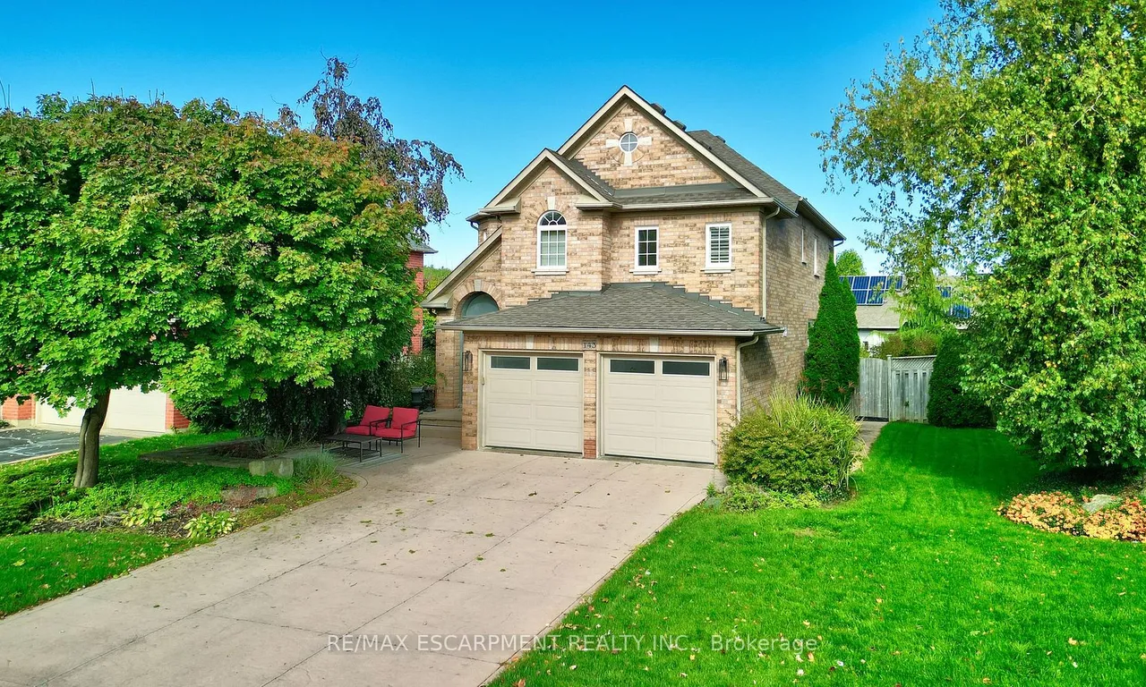 143 Valmont St, Hamilton, ON L9G 4Z9