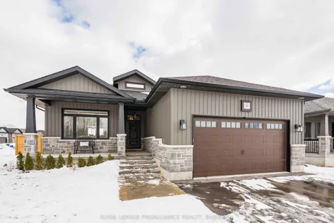 14 MacKenzie John Crescent, Brighton, ON K0K 1H0