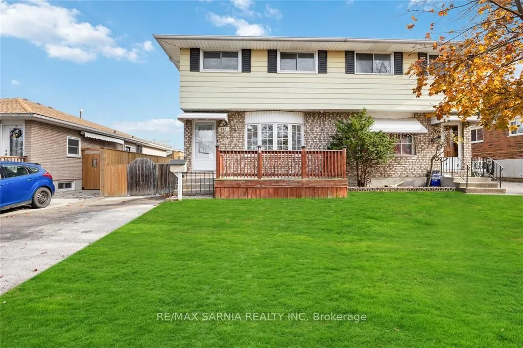 652 Stacy Crt, Sarnia, ON N7S 4M4